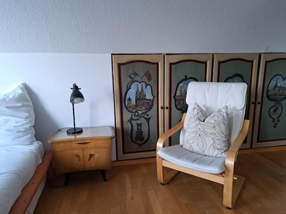 Haus Mit Idyllischem Seeblick Schalkenmehren Exteriör bild