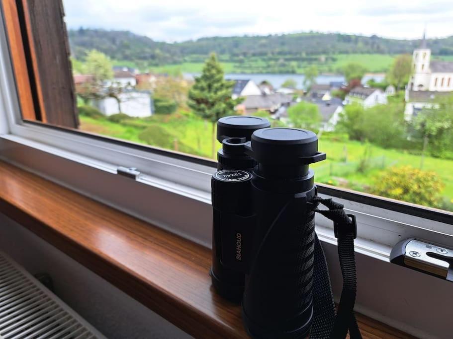 Haus Mit Idyllischem Seeblick Schalkenmehren Exteriör bild